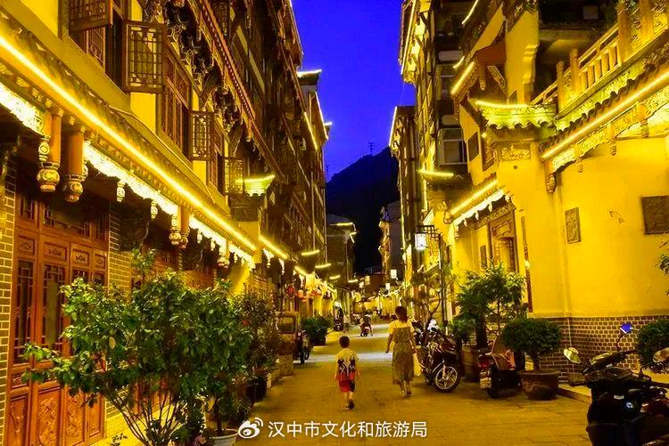 佛坪贴吧最新消息探秘，小巷深处的独特风味揭秘