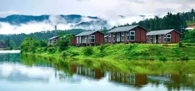 最新版钱，自然美景探险之旅启程